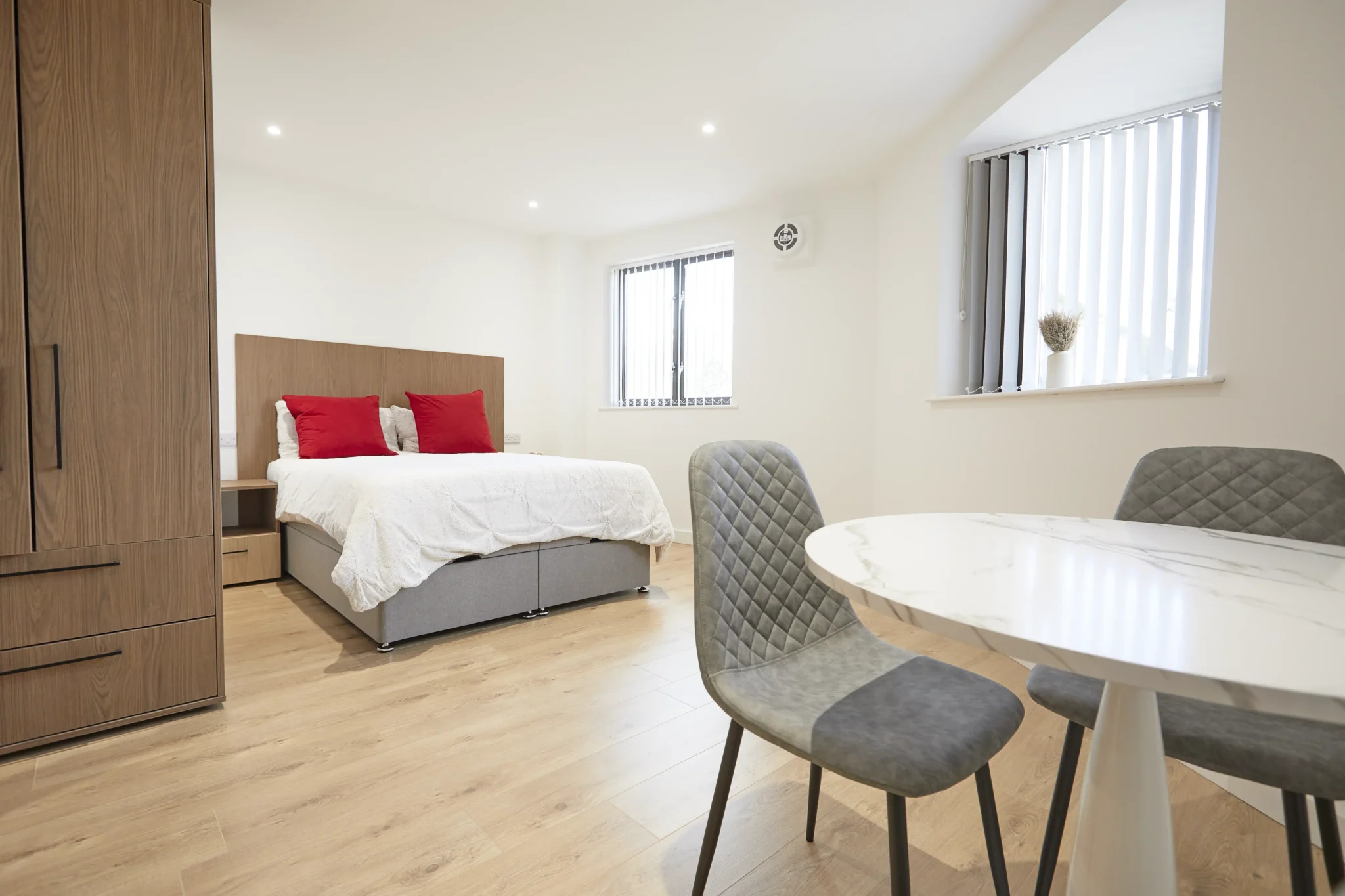 Prestige Suites 8